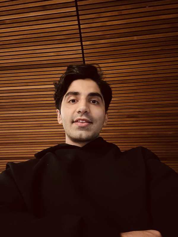 Amir Aghdam, MS